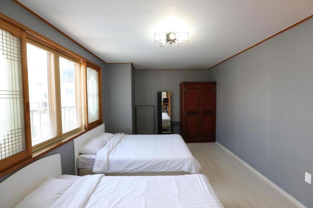 Emerald Ace Hotel Jeju Luaran gambar