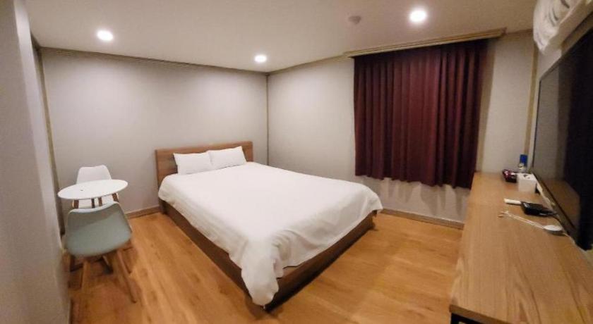 Emerald Ace Hotel Jeju Luaran gambar