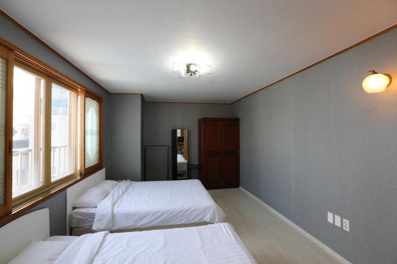 Emerald Ace Hotel Jeju Luaran gambar